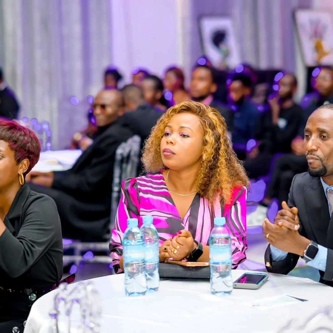 Evening in Black Ed1