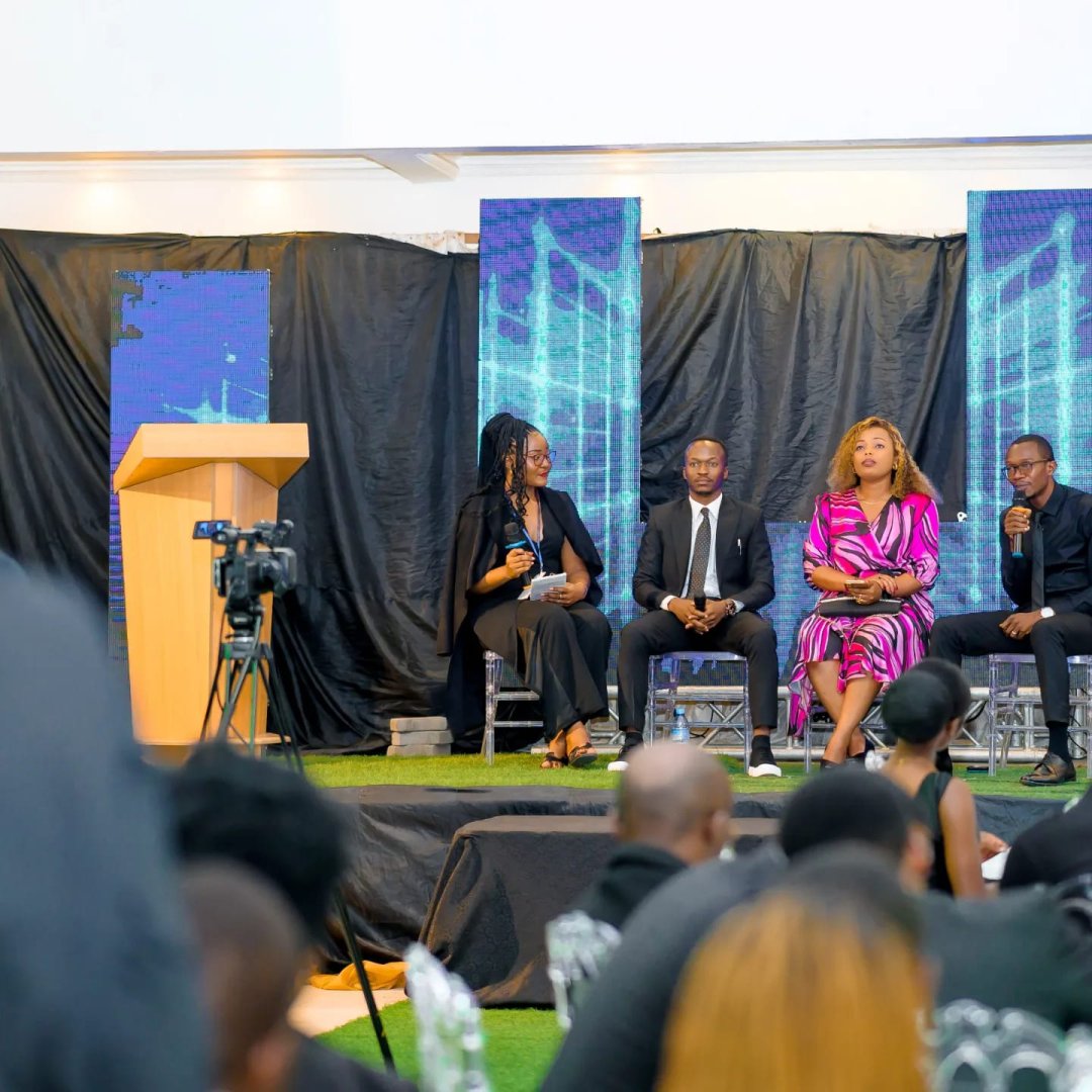 Evening in Black Ed1